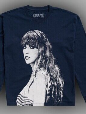 Taylor Swift The Eras Tour Navy Blue Long Sleeve Graphic Photo T-Shirt Size 2XL